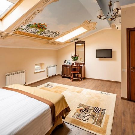Mini-Hotel Guest House Inn Lviv Eksteriør billede