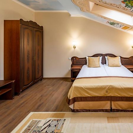 Mini-Hotel Guest House Inn Lviv Eksteriør billede