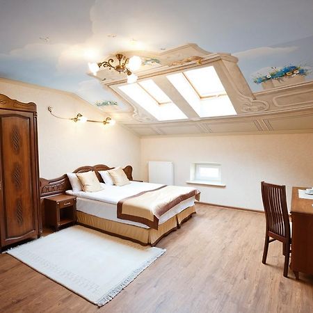 Mini-Hotel Guest House Inn Lviv Værelse billede
