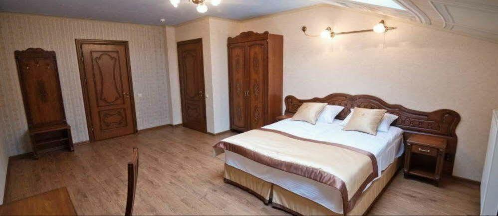 Mini-Hotel Guest House Inn Lviv Eksteriør billede